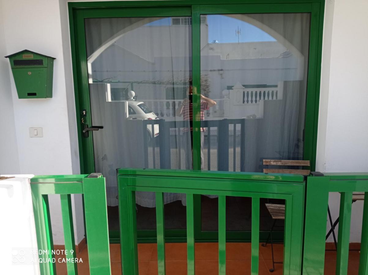 Coqueto Apartamento Famara Buitenkant foto